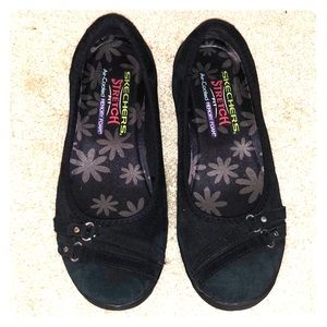 Sketchers Super COMFY Flats!